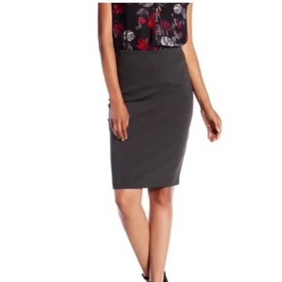 Philosophy Women’s Pencil Skirt - Picture 1 of 5